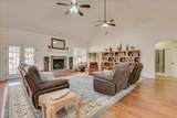 440 Bellingham Drive - Photo 10