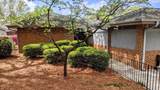 506 Larchmont Place - Photo 33