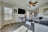 323 Mansell Park - Photo 10