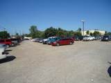 664 York Street - Photo 6