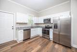 204 Hankinson Street - Photo 11