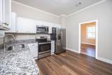 204 Hankinson Street - Photo 12