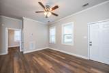 204 Hankinson Street - Photo 5