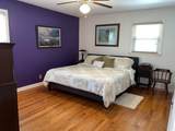 727 Banks Terrace - Photo 14