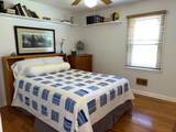 727 Banks Terrace - Photo 19
