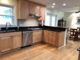 727 Banks Terrace - Photo 9