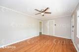 313 Shoreditch Drive - Photo 2