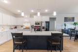 8061 Crossbow Landing - Photo 11