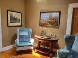 318 Chesterfield Street - Photo 10