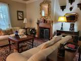 318 Chesterfield Street - Photo 5