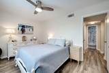 1014 Carriage Drive - Photo 18