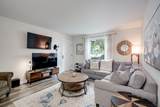1014 Carriage Drive - Photo 8
