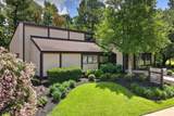 918 Houndslake Drive - Photo 2