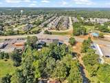 585 Robinson Avenue - Photo 24