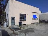 424 Hampton Avenue - Photo 1