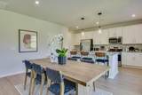 1013 Amber Way - Photo 13