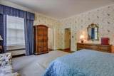 221 Surrey Circle - Photo 24