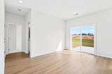 7112 Mongolian Oak Drive - Photo 9