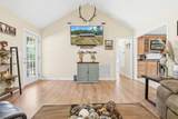 2060 Walton Court - Photo 6