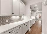 252 Devereux Drive - Photo 9