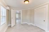 325 Meridian Avenue - Photo 15