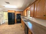 1037 Lakeview Drive - Photo 4