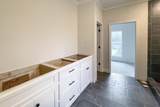 9100 Crater Lake Court - Photo 6