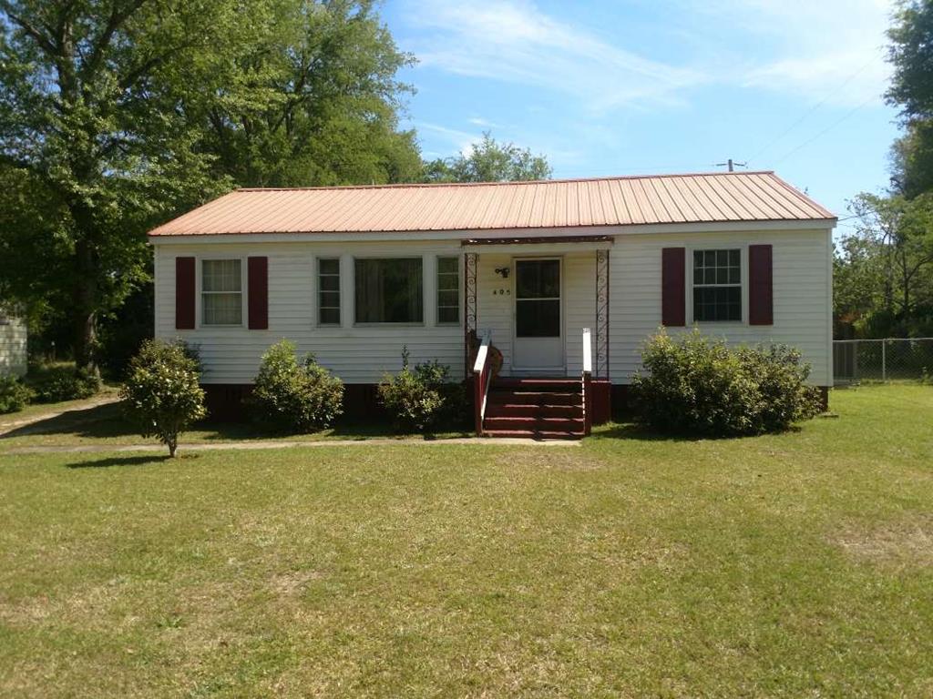 405 Lawton Circle - Photo 1