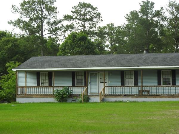 1501 Stephens Road - Photo 1