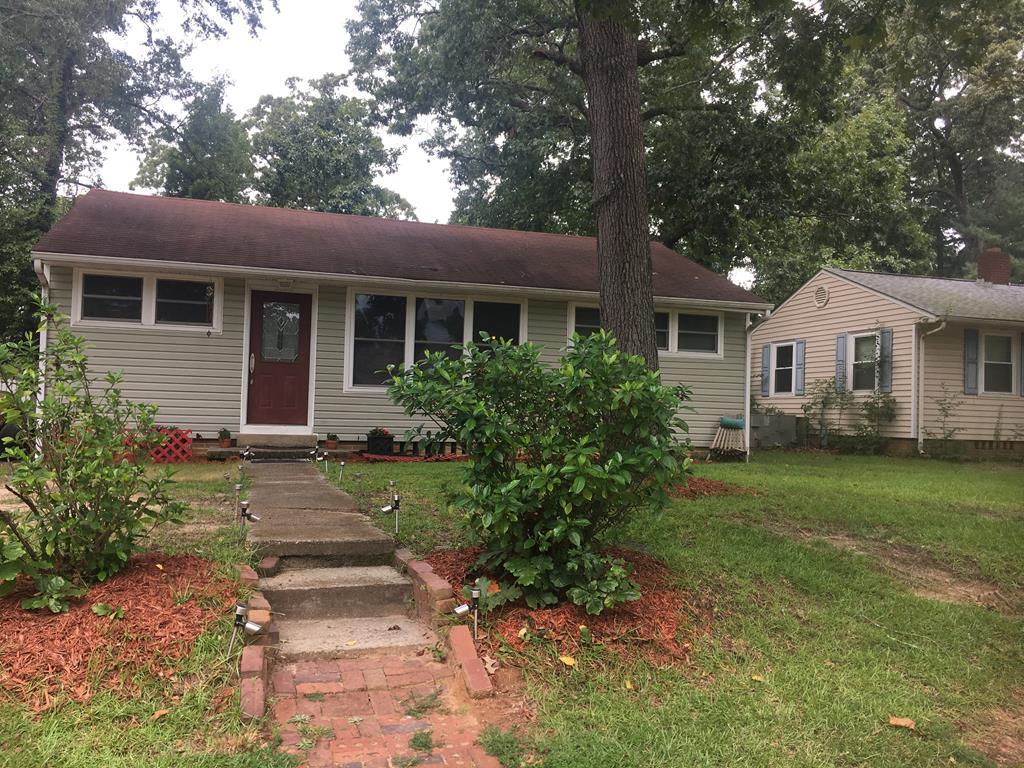 419 Palm Drive - Photo 1