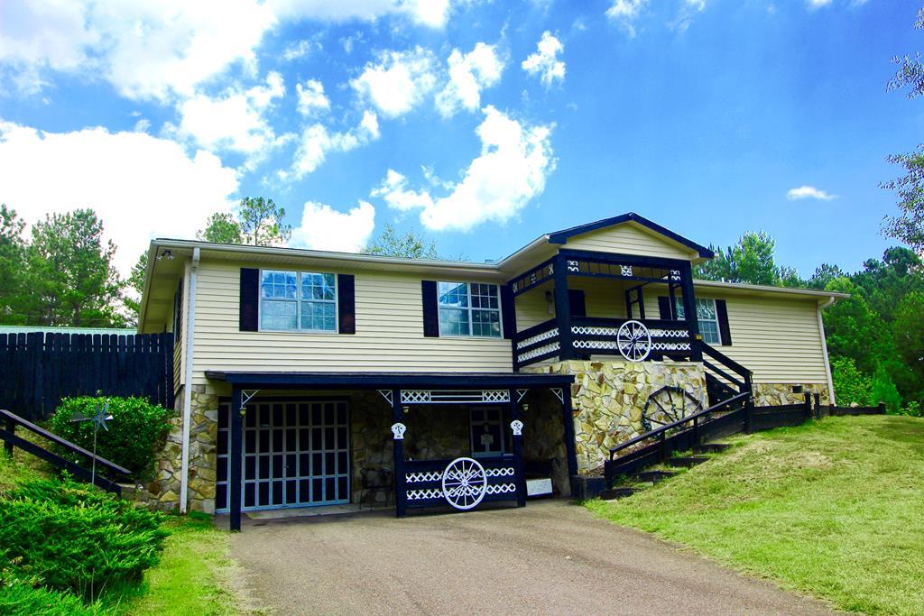 395 Glenwood - Photo 1