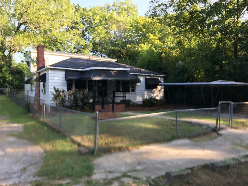 513 Simpkins - Photo 1