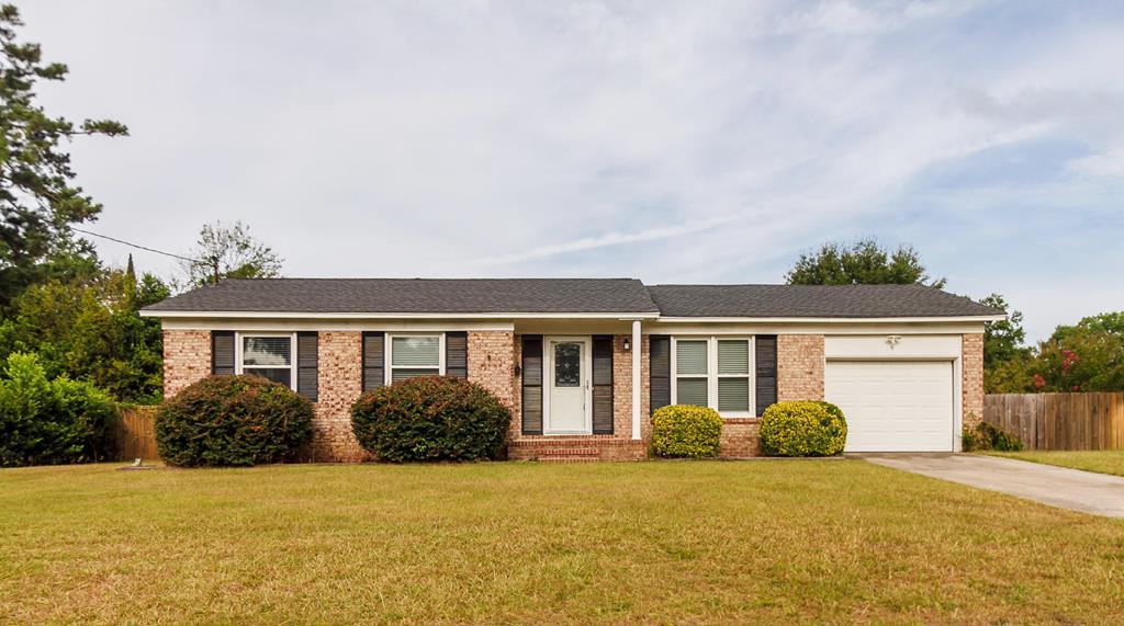 680 Hampton Circle - Photo 1