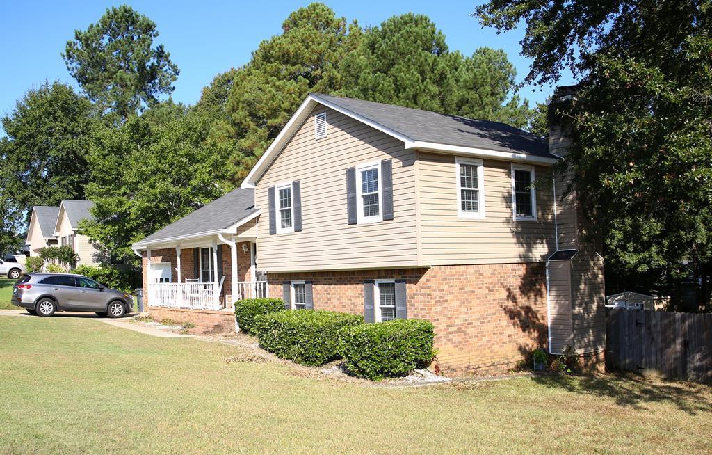 687 Wellington Drive - Photo 1