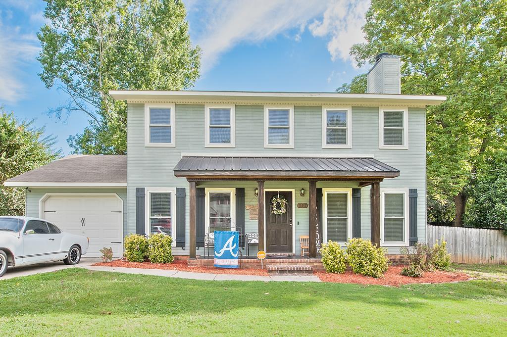 555 Forest Crossing - Photo 1