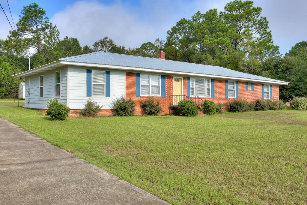 207 Hillside Dr - Photo 1