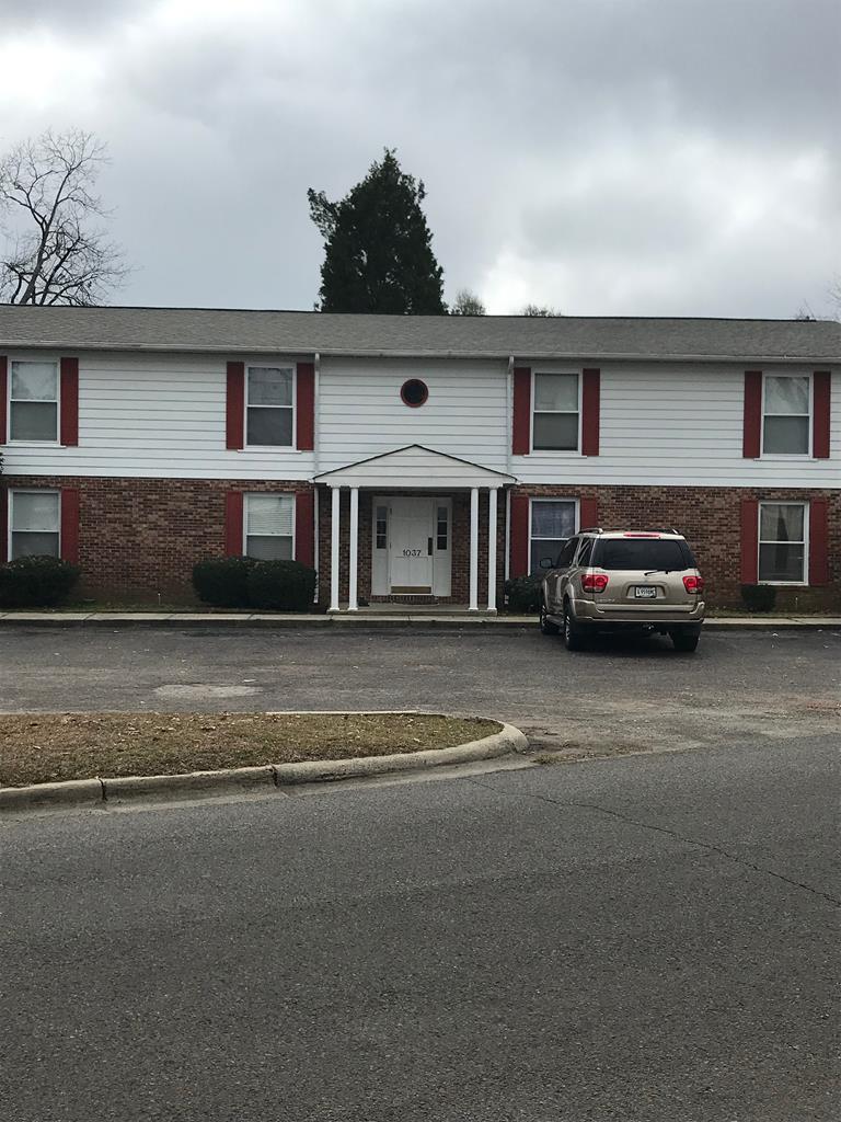 1037 A Carriage Drive - Photo 1