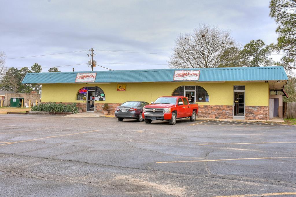 614 Edgefield Rd - Photo 1
