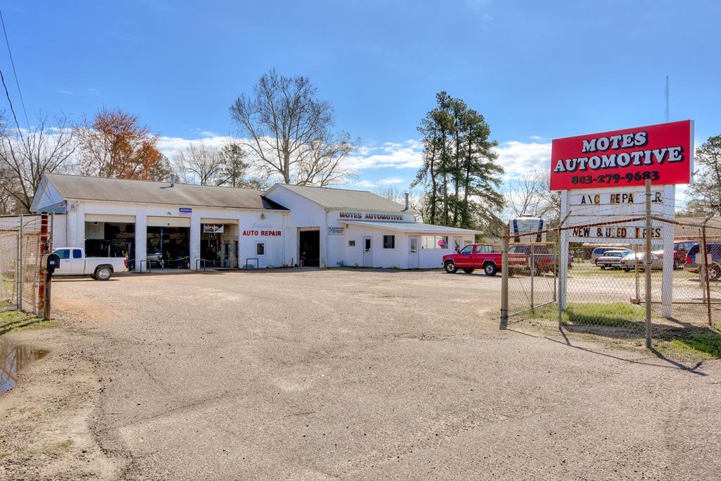 551 Edgefield Road - Photo 1