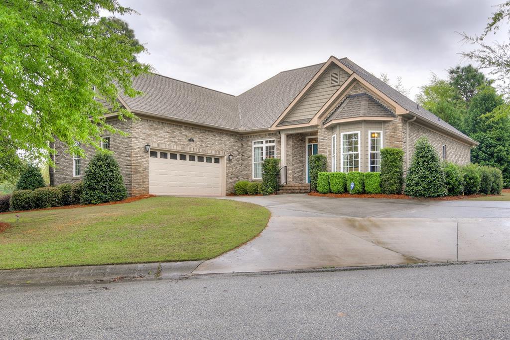 109 Royal Oak Court - Photo 1