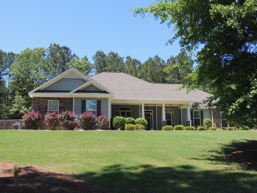 204 Bellingham Drive - Photo 1