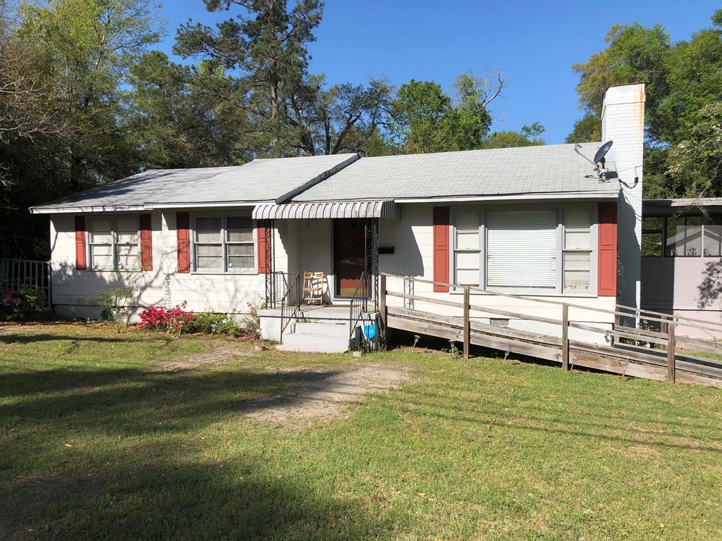 19511 Solomon Blatt Ave N - Photo 1