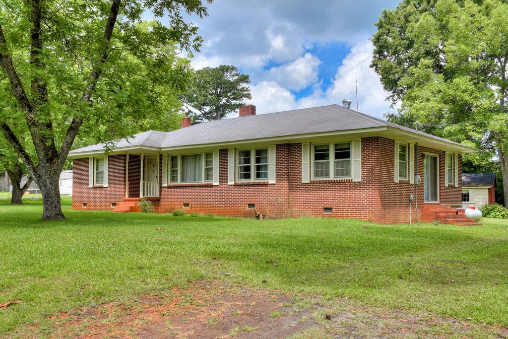 818 Augusta Street Ext - Photo 1
