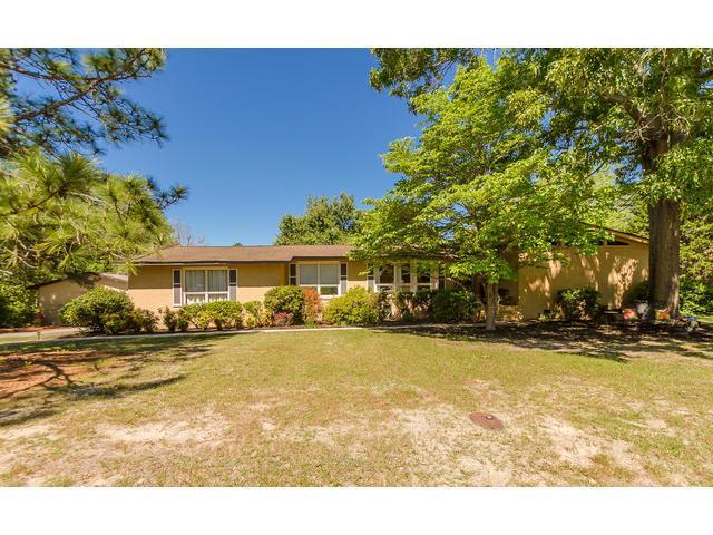 211 Lindsey Drive - Photo 1