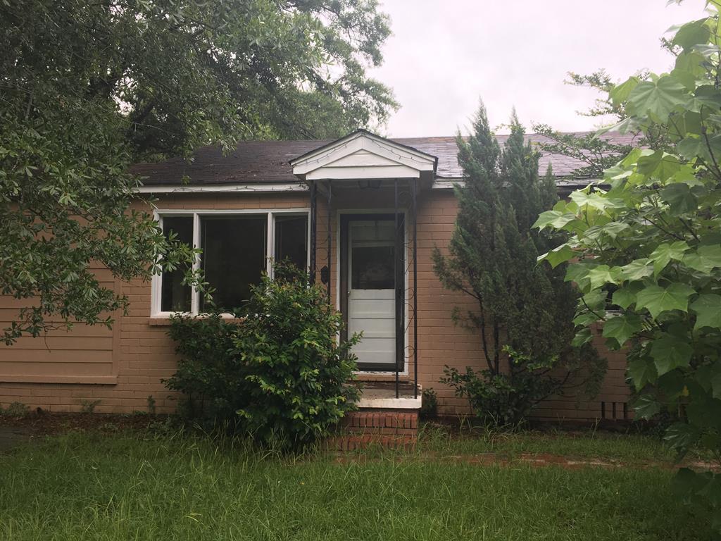 1720 Barbara Lane - Photo 1