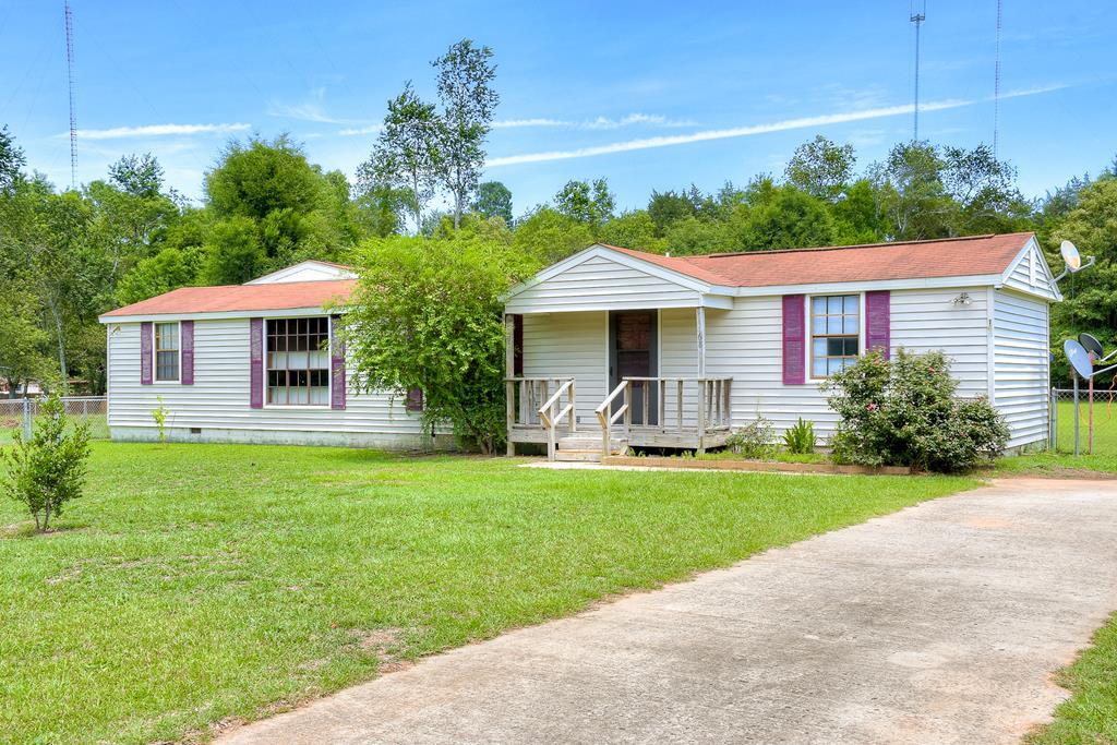 168 Riverbend Drive - Photo 1