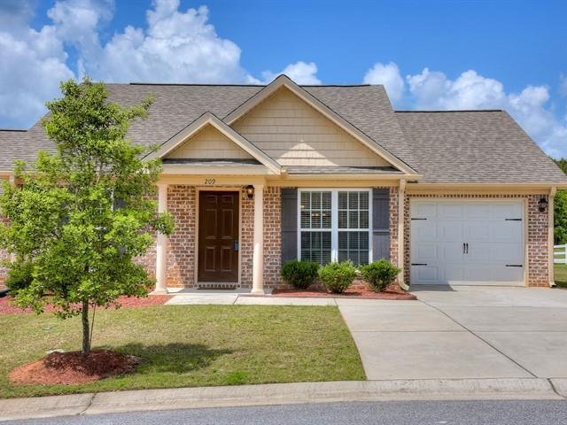 209 Staghorn Court - Photo 1