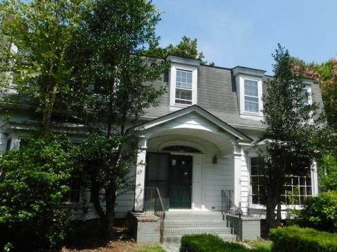 347 Fairfield Street Se - Photo 1