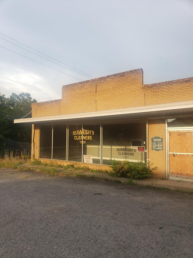 210 Lynch Street - Photo 1