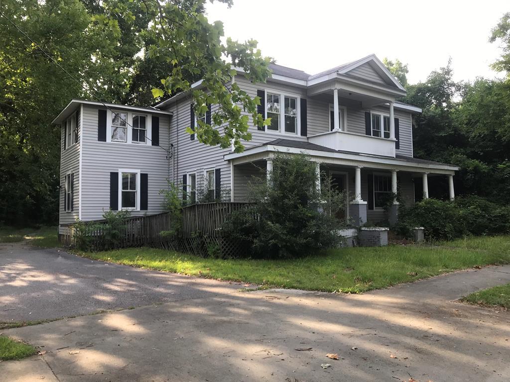 147 Newberry Street Nw - Photo 1